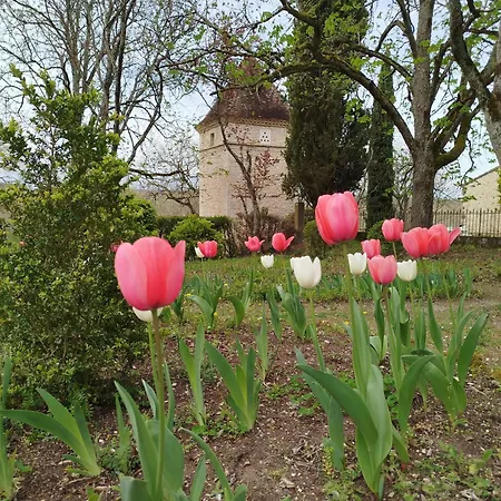La Reverdie Nocleg ze śniadaniem 3*